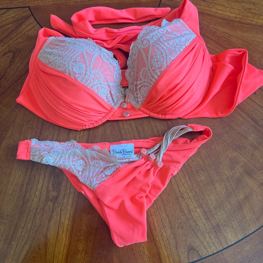 Beach Bunny coral bikini top (xl) bottom (m) EUC